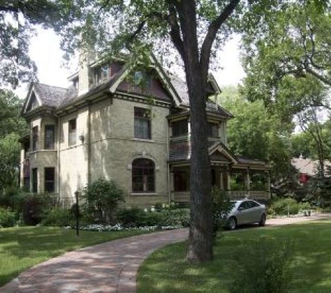 Beechmount Bed & Breakfast